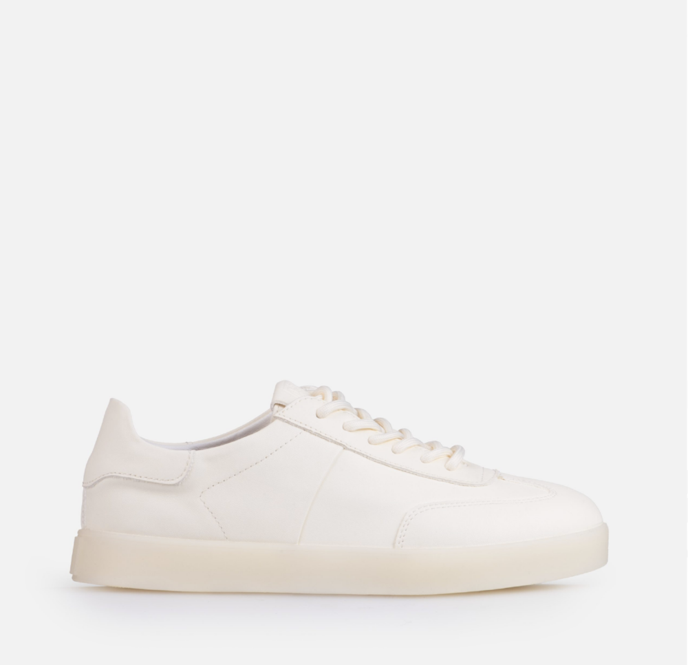 Arama white suede sneakers with lightweight sole for women